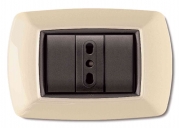 10,0 PZ Di PLACCA LIFE MOD. LIVING PLAST. AVORIO 3P