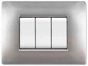 1,0 PZ Di PLACCA LIFE Q MOD.LIVING PLAS.ALLUMINIO CH.4P
