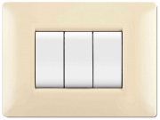 1,0 PZ Di PLACCA LIFE Q MOD.LIVING PLAS.AVORIO       4P