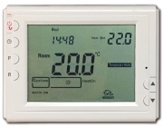 1 PZ Di CRONOTERMOSTATO DIGITALE WI-FI