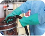 12 PA Di *GUANTI IN NITRILE VERDE TG. 9