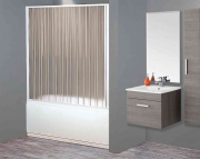 1,0 PZ Di PARETE VASCA A SOFFIETTO 1 LATO 170-140XH150 CM