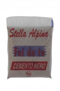 4,0 PZ Di CEMENTO NERO DA 5 KG SELF SERVICE
