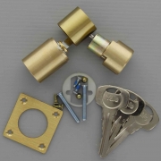 1,0 PZ Di YALE Y2252845 DOPPIO CILINDRO SERRATURA 68080