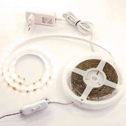 1,0 PZ Di KIT STRIP LED ML.3 IP54 W7,2 CALDA