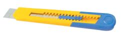24,0 PZ Di CUTTER 18 MM PLASTICA S/GUIDALAMA BLISTER 82020*