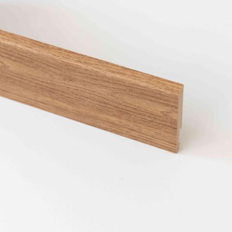 5,0 PZ Di BATTISCOPA  80X11 MM MDF 240 CM ROVERE MEDIO