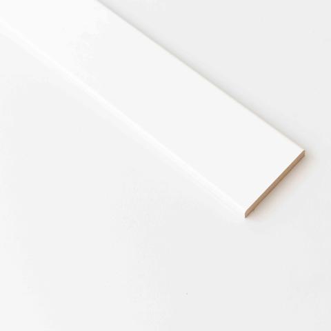 10,0 PZ Di COPRIFILO 70X10 MM MDF 240 CM BIANCO R6