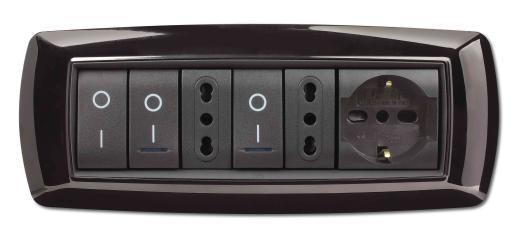 1,0 PZ Di PLACCA LIFE MOD. LIVING PLAST. NERO 7P