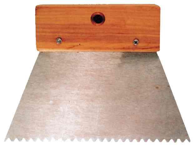 12,0 PZ Di SPATOLA DENTATA CM.18