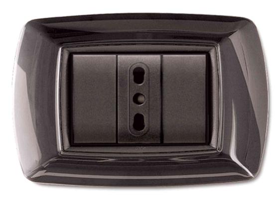 10,0 PZ Di PLACCA LIFE MOD. LIVING PLAST. NERO GL. 3P