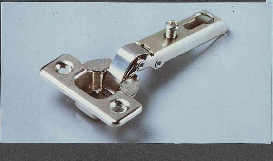 6,0 BL Di BL CERNIERA PER MOBILI D 26 COLLO  8 DA 2 PZ